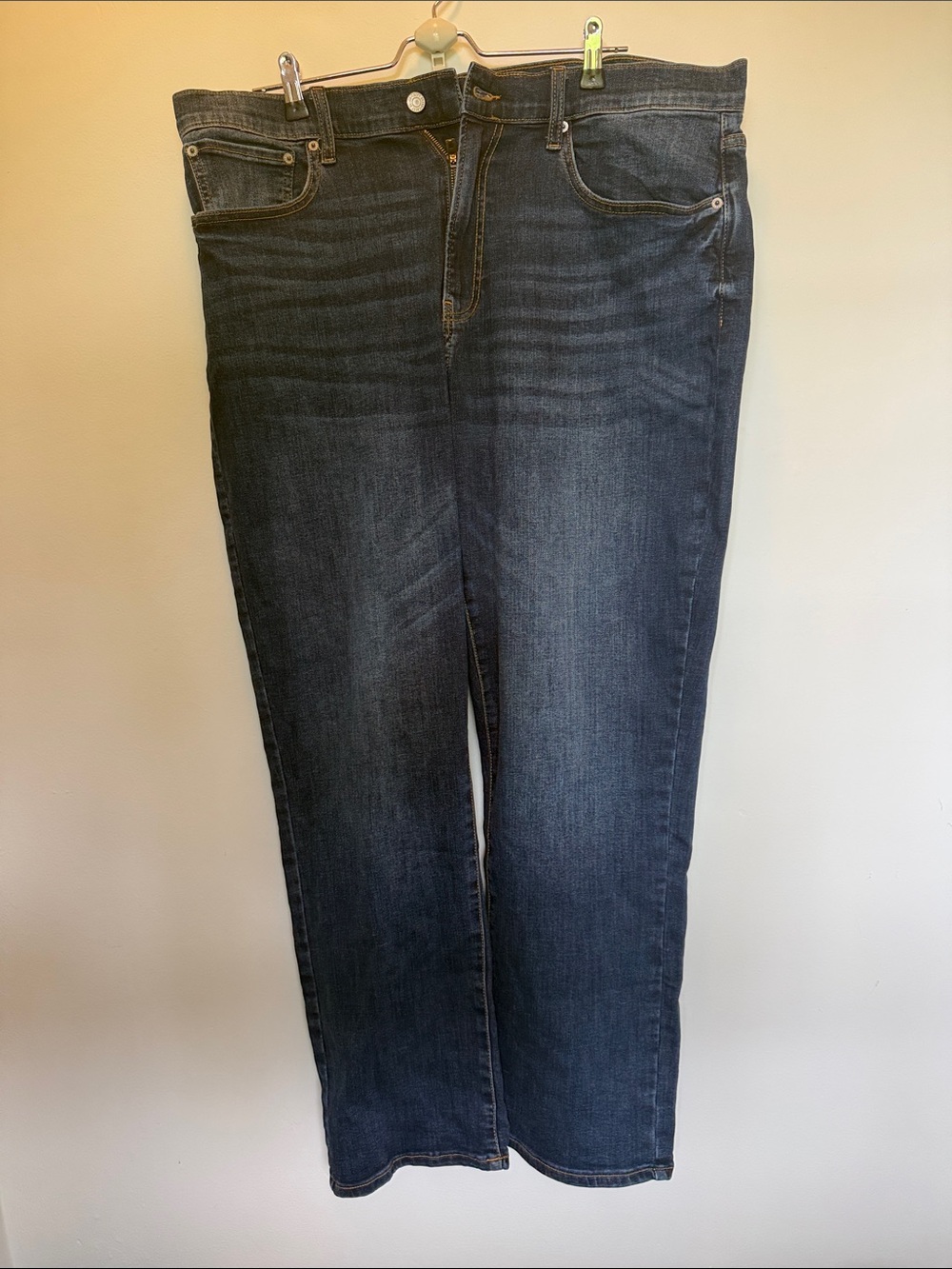 Straight-Leg Men’s Jeans in Dark Blue